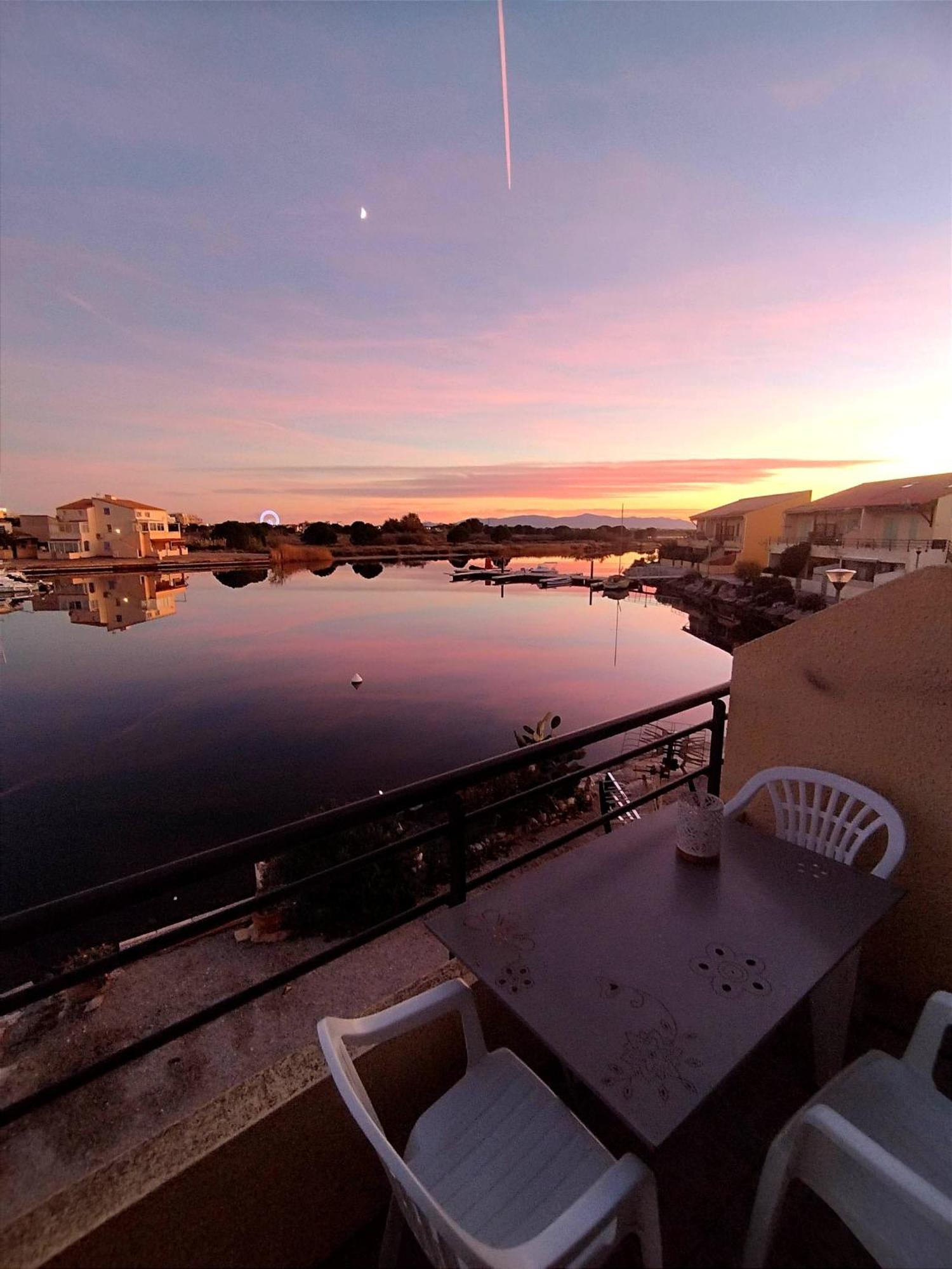 Appartement Coup De Coeur Les Pieds Dans L'Eau Le Barcares Exterior photo